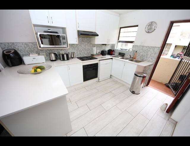 2 BEDROOM TOWNHOUSE FOR SALE IN PAULSHOF